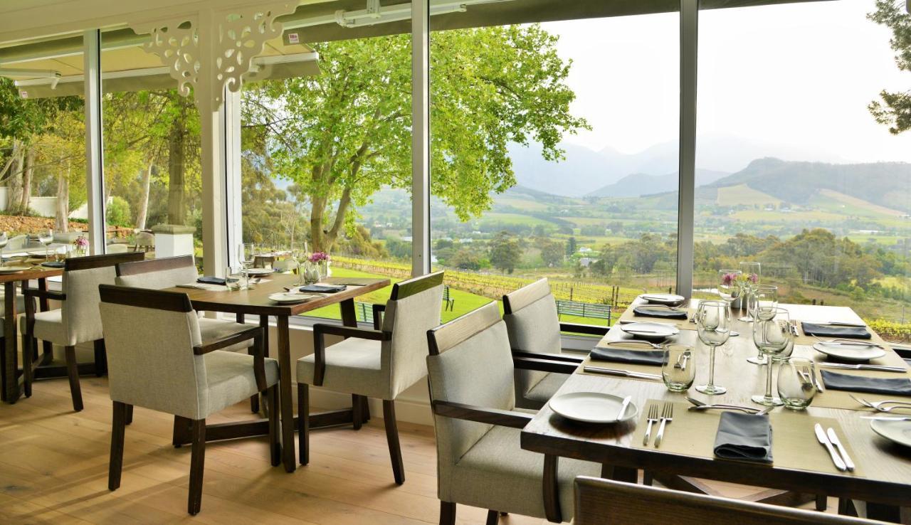 La Petite Ferme Hotel Franschhoek Bagian luar foto