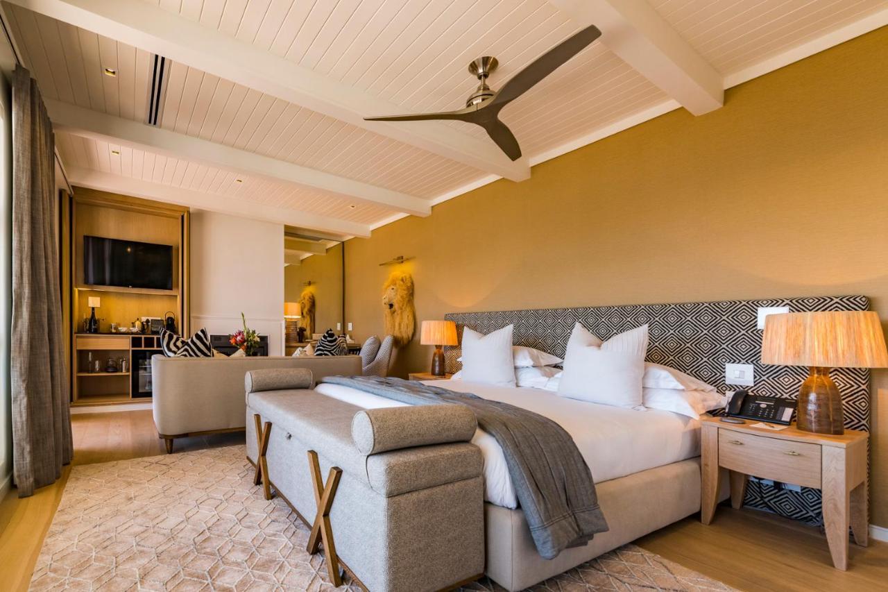 La Petite Ferme Hotel Franschhoek Bagian luar foto