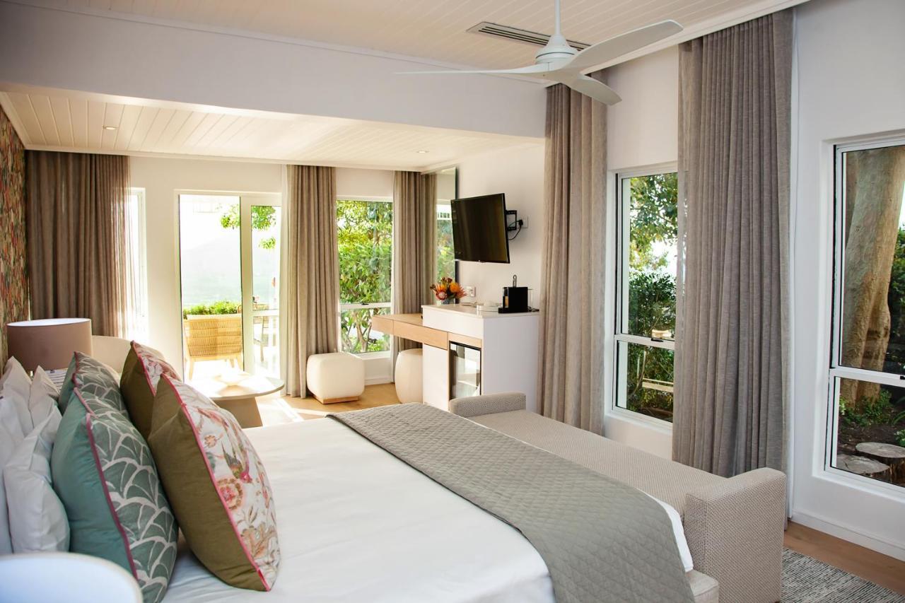 La Petite Ferme Hotel Franschhoek Bagian luar foto