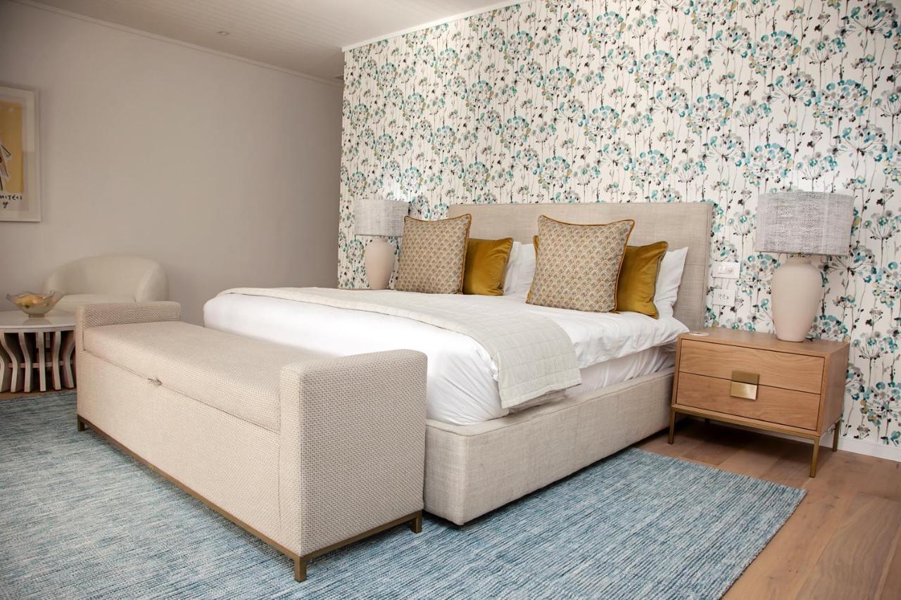 La Petite Ferme Hotel Franschhoek Bagian luar foto