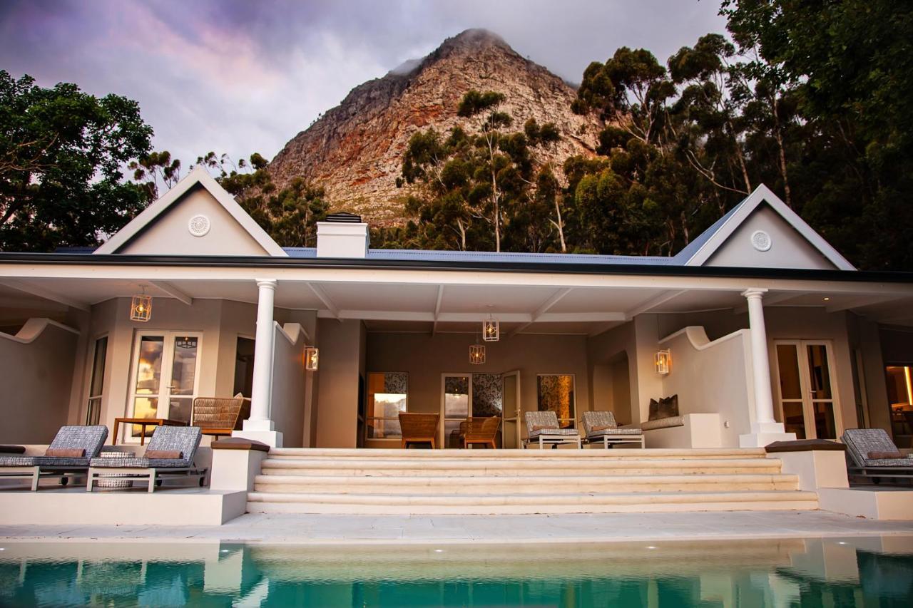 La Petite Ferme Hotel Franschhoek Bagian luar foto
