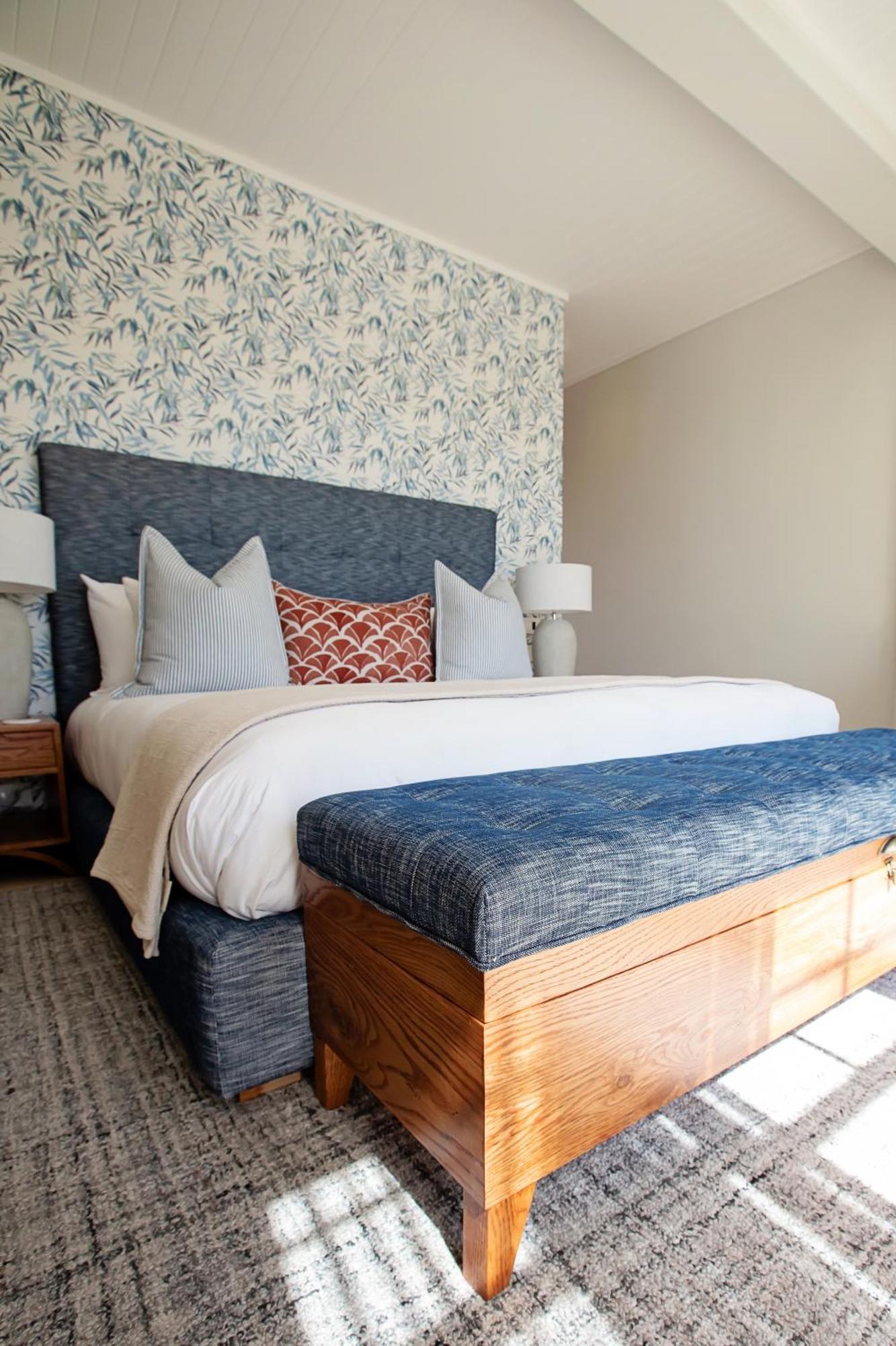 La Petite Ferme Hotel Franschhoek Bagian luar foto
