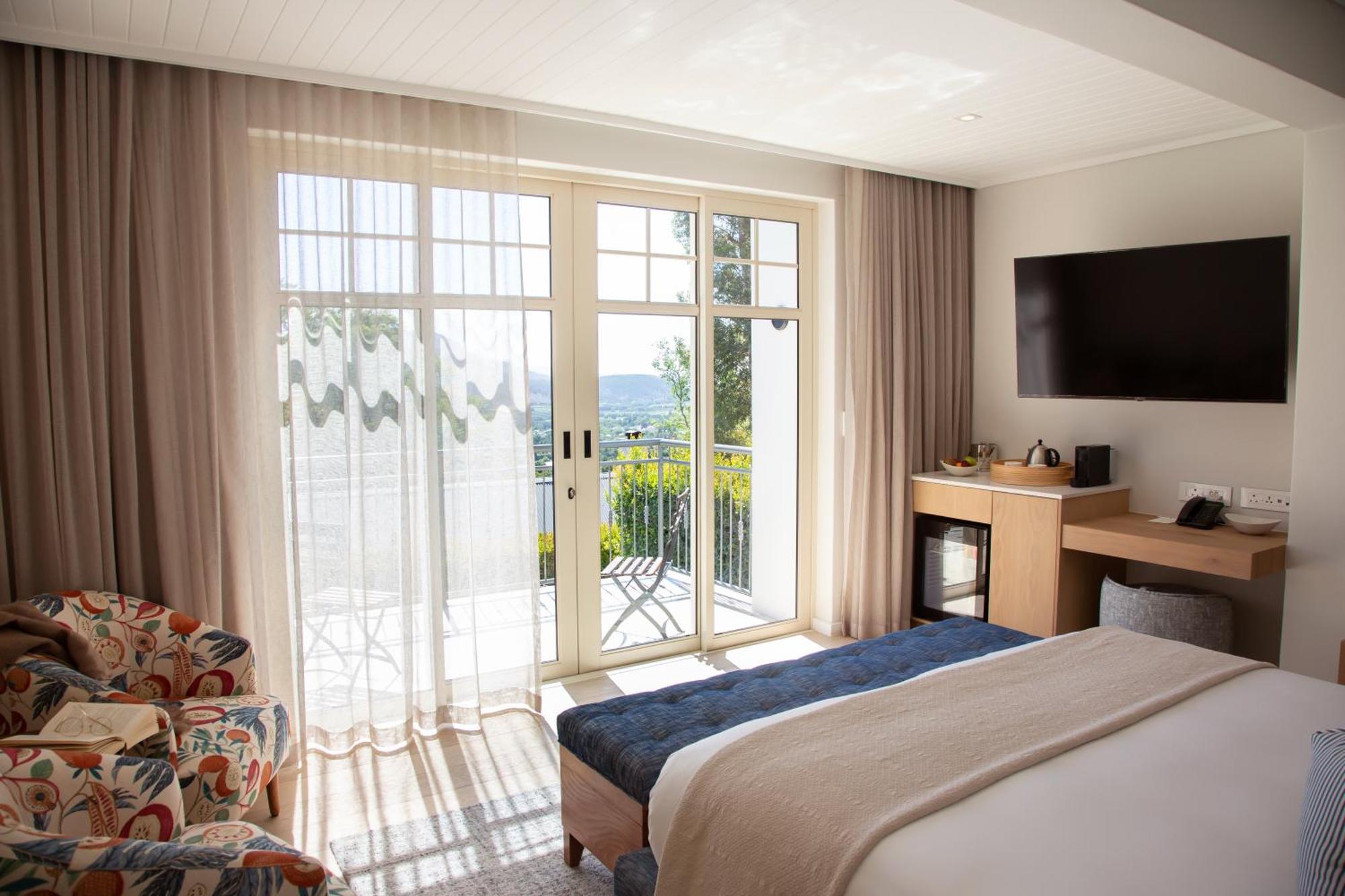 La Petite Ferme Hotel Franschhoek Bagian luar foto