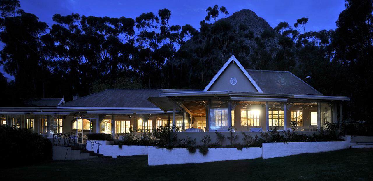 La Petite Ferme Hotel Franschhoek Bagian luar foto