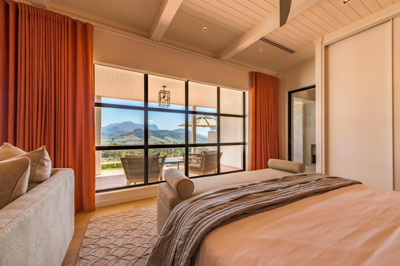La Petite Ferme Hotel Franschhoek Bagian luar foto