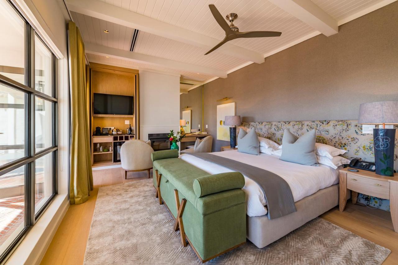 La Petite Ferme Hotel Franschhoek Bagian luar foto